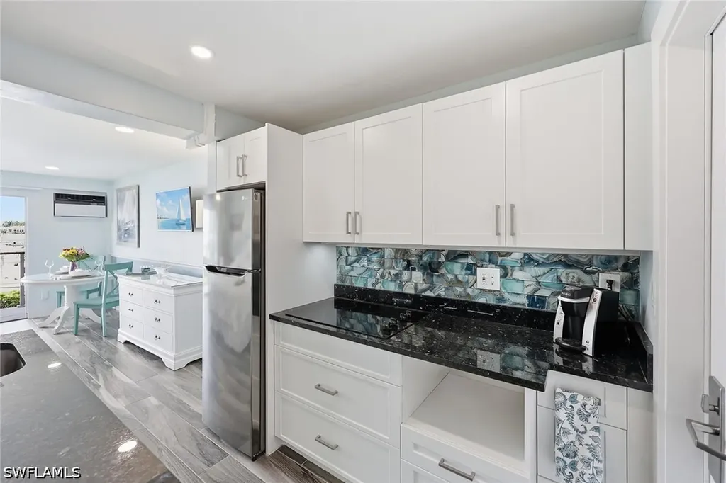 900 Broad Avenue S Naples FL 34102