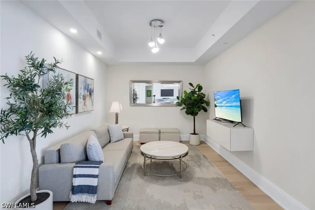 1135 3rd Avenue S Naples FL 34102