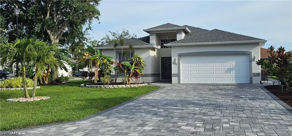 520 Crossfield Circle Naples FL 34104