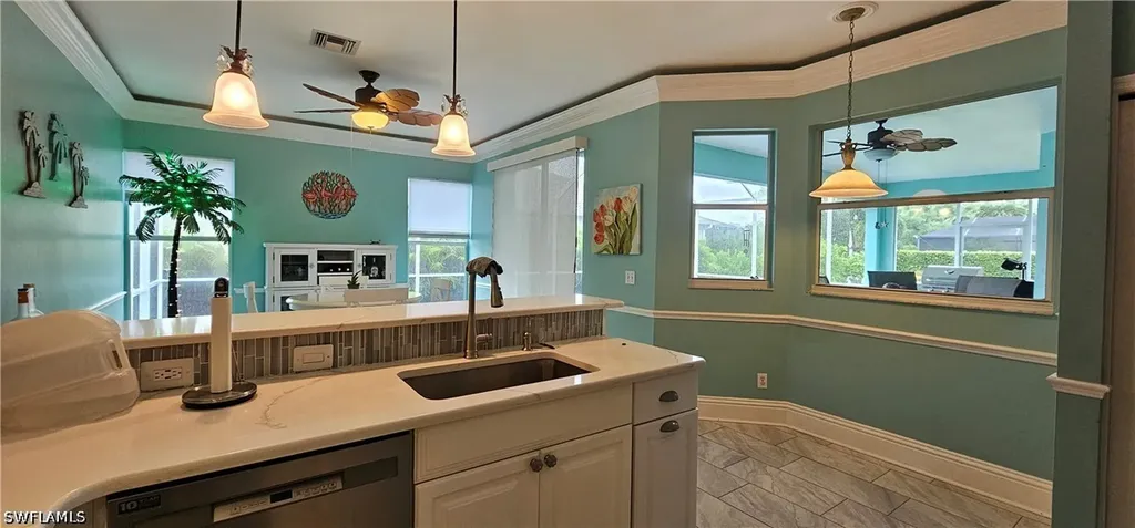 520 Crossfield Circle Naples FL 34104