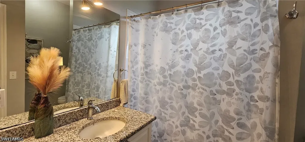520 Crossfield Circle Naples FL 34104
