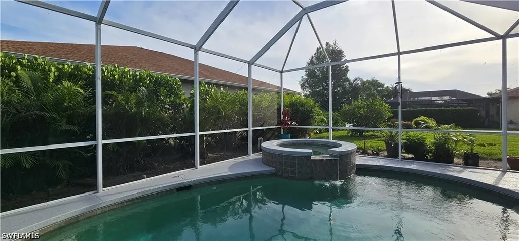 520 Crossfield Circle Naples FL 34104