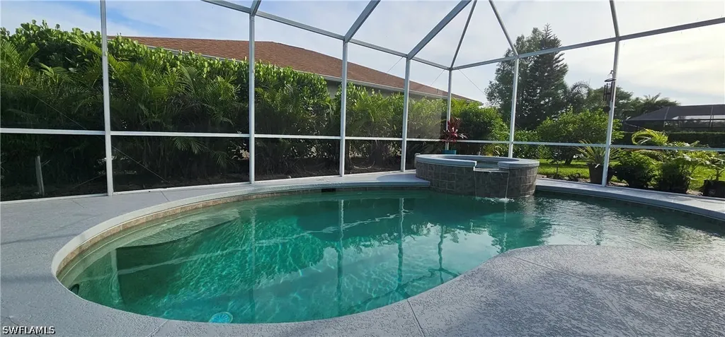 520 Crossfield Circle Naples FL 34104