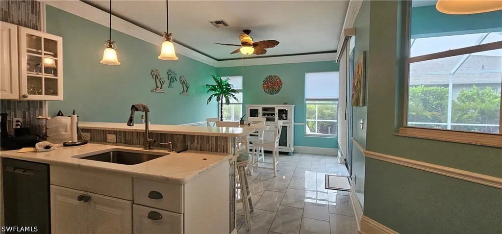 520 Crossfield Circle Naples FL 34104