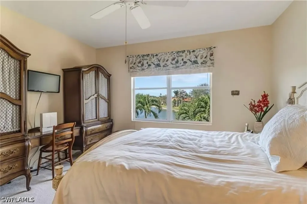 1041 Jardin Drive Naples FL 34104