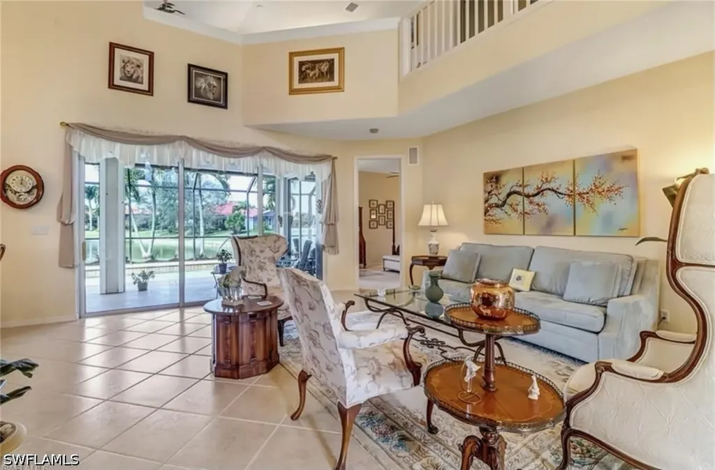 1041 Jardin Drive Naples FL 34104