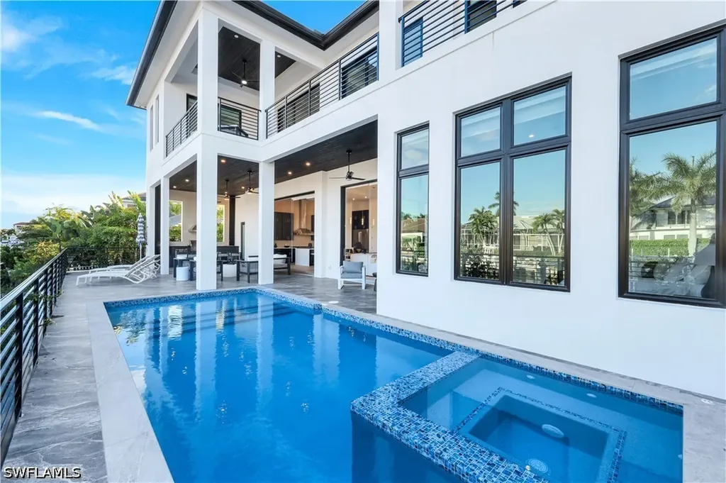 Marco Island FL, 771 Orchid Court
