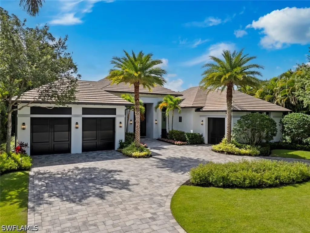 541 Whispering Pine Court Naples FL 34103