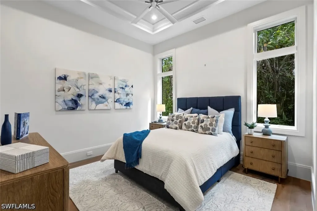 541 Whispering Pine Court Naples FL 34103