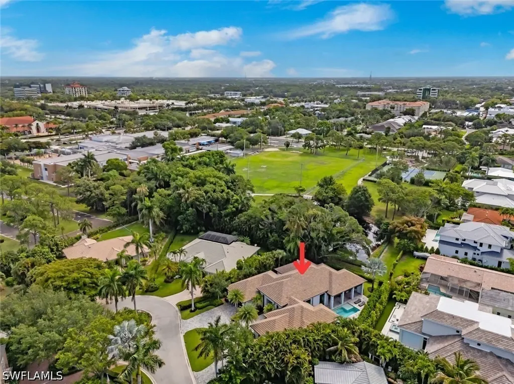 541 Whispering Pine Court Naples FL 34103