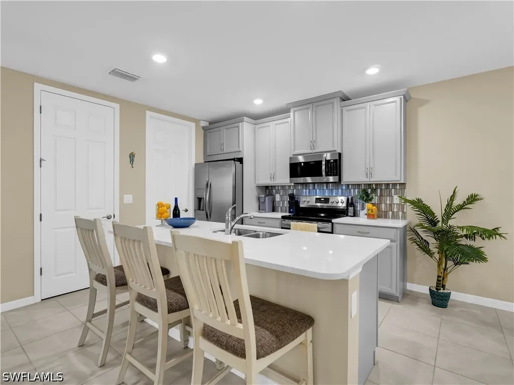 14695 Edgewater Circle Naples FL 34114