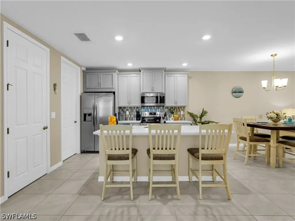 14695 Edgewater Circle Naples FL 34114