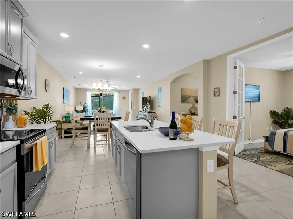 14695 Edgewater Circle Naples FL 34114