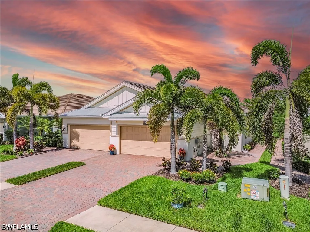 14695 Edgewater Circle Naples FL 34114