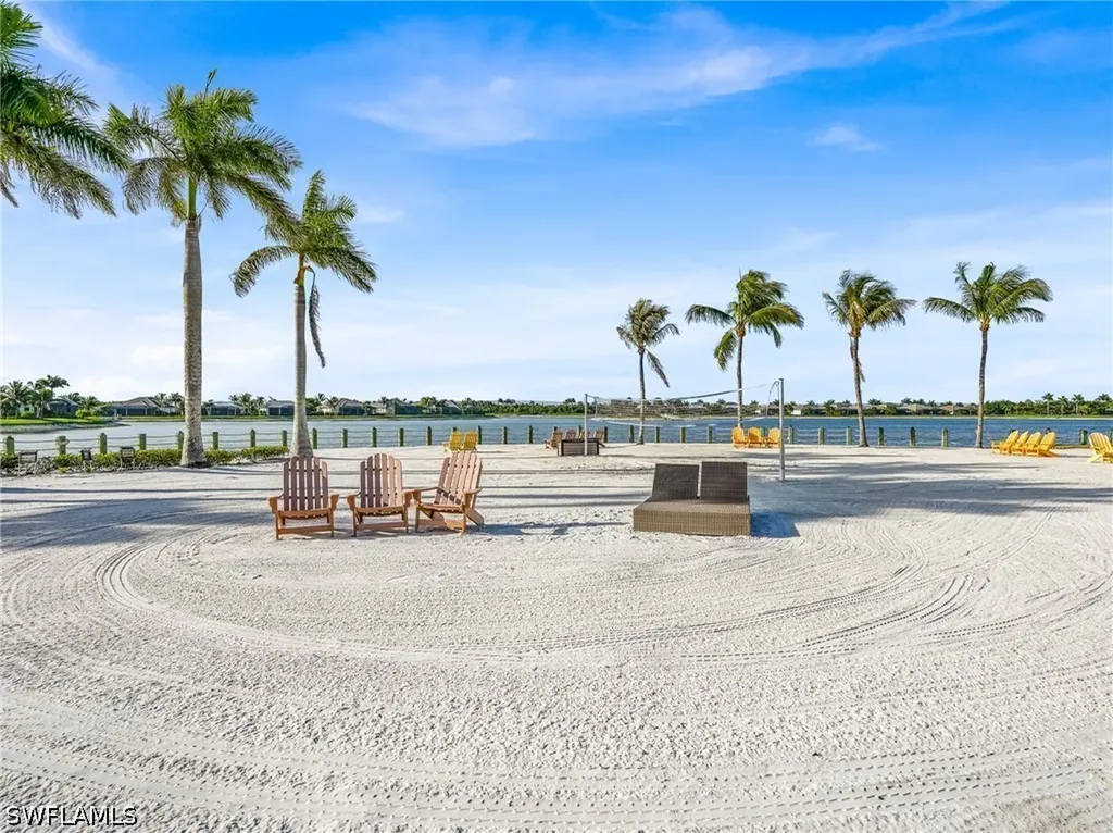 14695 Edgewater Circle Naples FL 34114