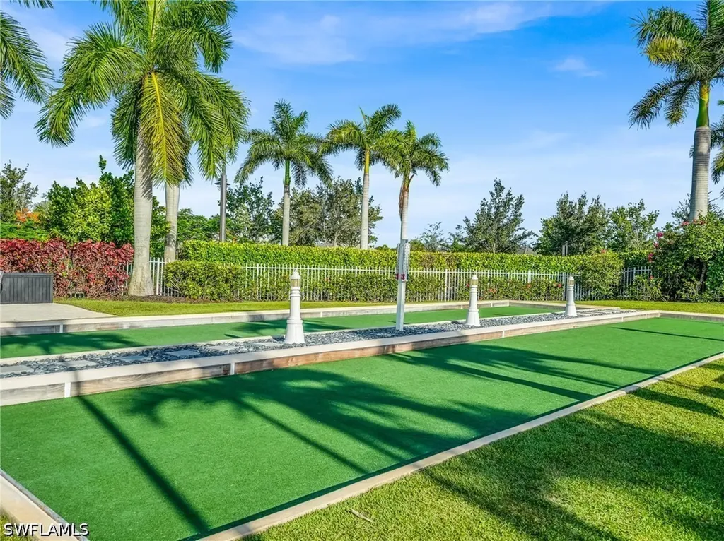 14695 Edgewater Circle Naples FL 34114