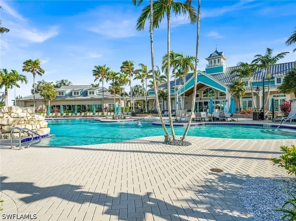 14695 Edgewater Circle Naples FL 34114