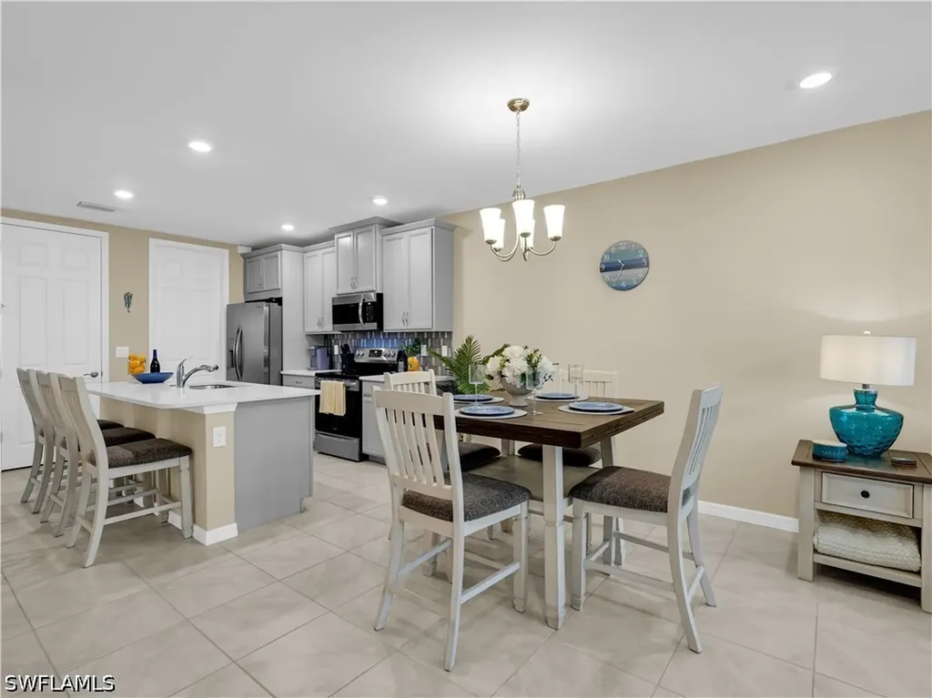 14695 Edgewater Circle Naples FL 34114