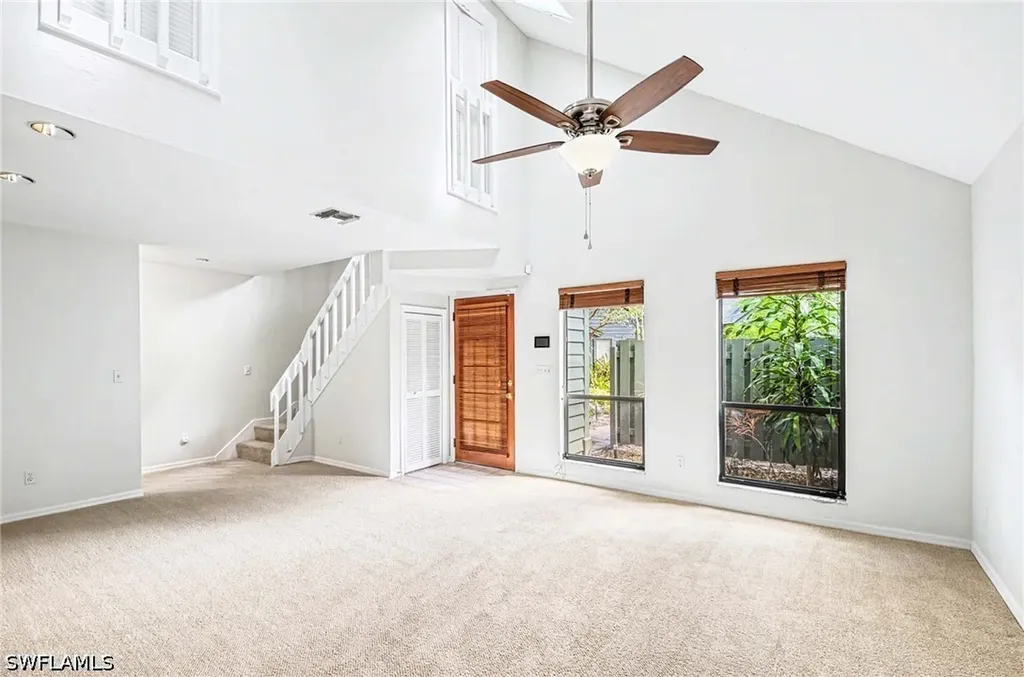 1325 Solana Road Naples FL 34103