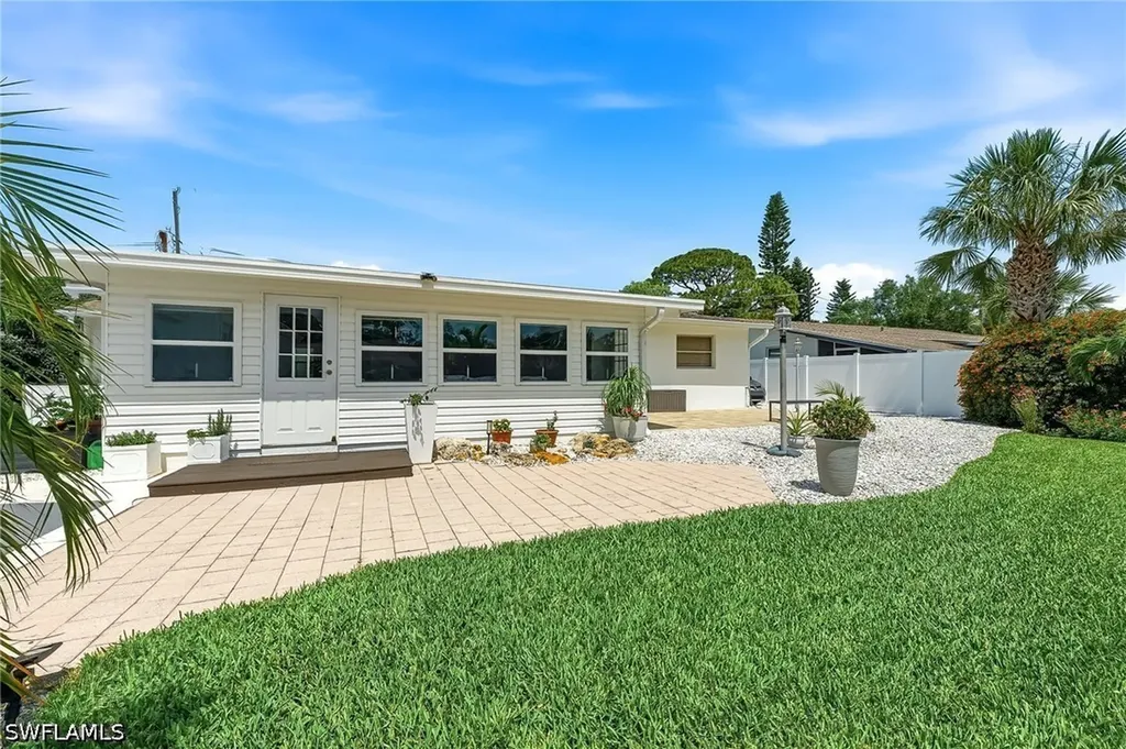27051 Sun Aqua Lane Bonita Springs FL 34135