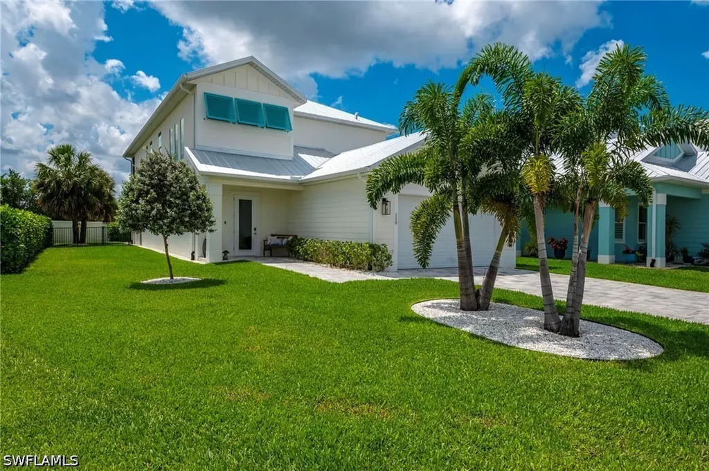 158 Cambria Lane Naples FL 34112