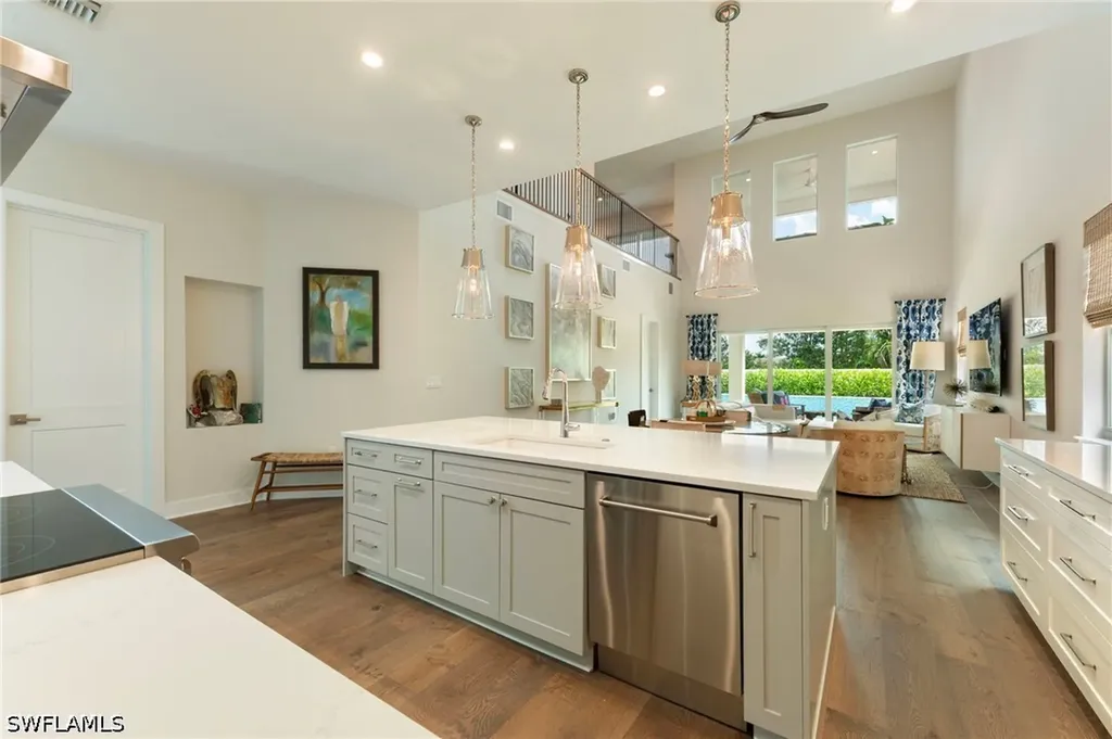 158 Cambria Lane Naples FL 34112