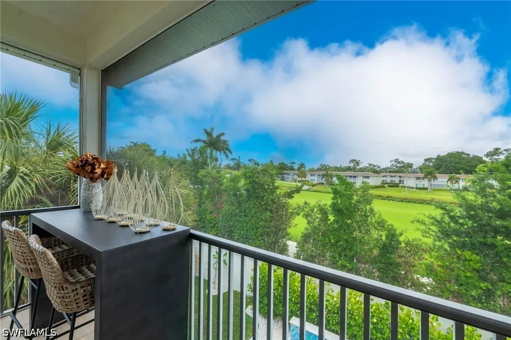 158 Cambria Lane Naples FL 34112