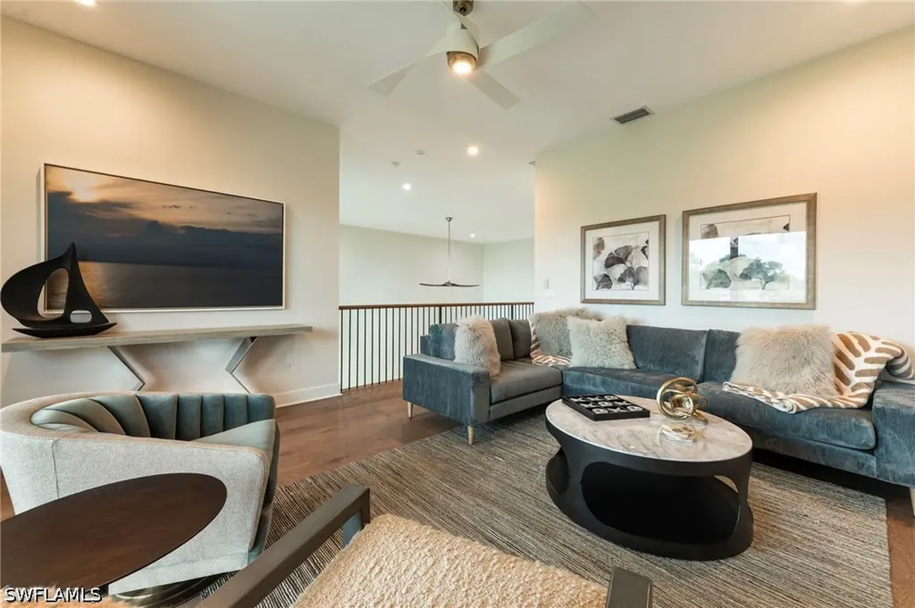158 Cambria Lane Naples FL 34112