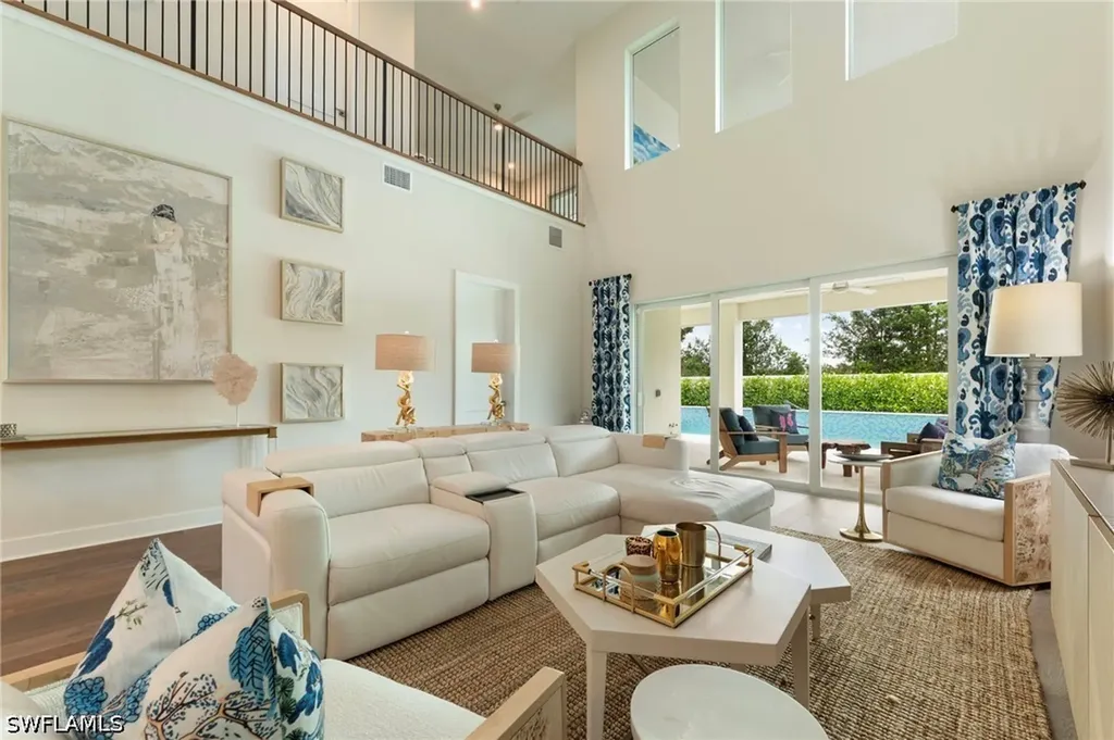 158 Cambria Lane Naples FL 34112