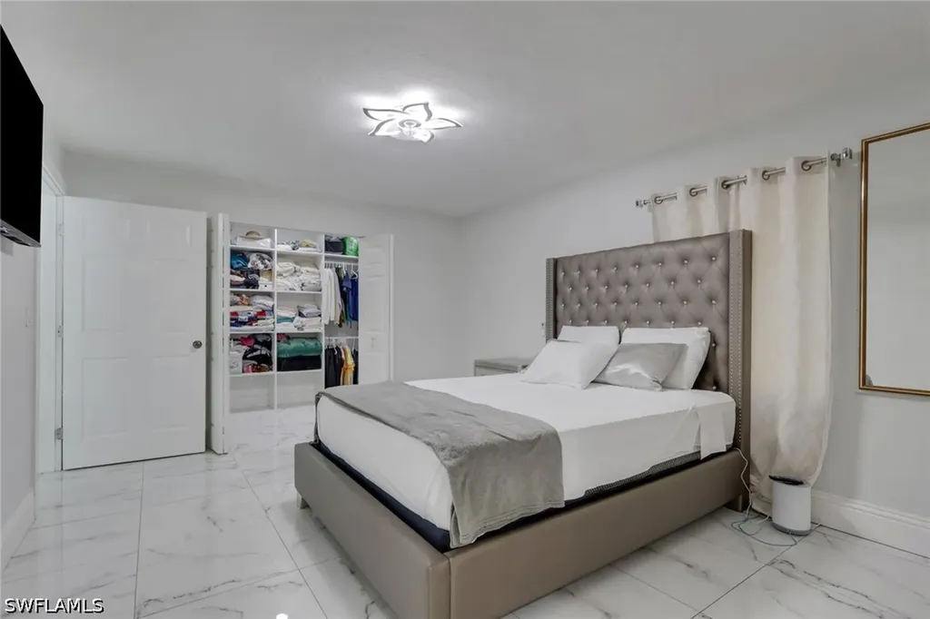 521 31st Street SW Naples FL 34117
