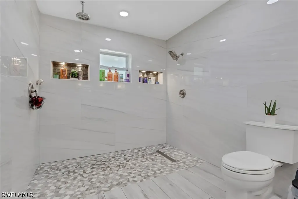 521 31st Street SW Naples FL 34117