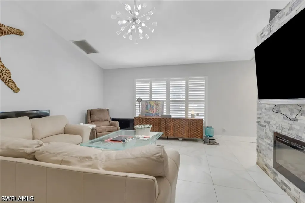 521 31st Street SW Naples FL 34117