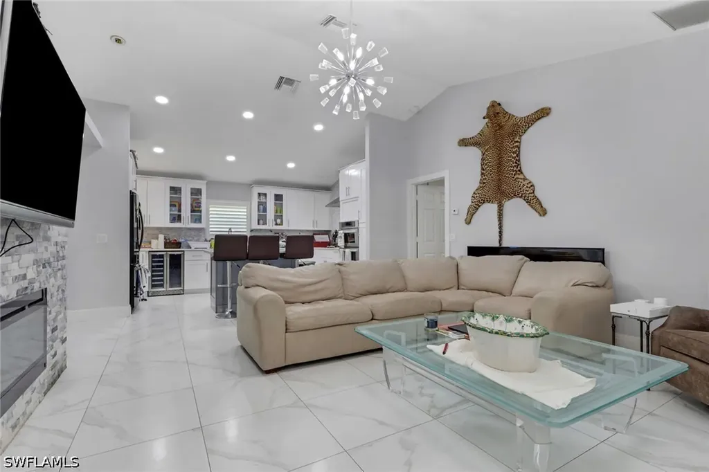 521 31st Street SW Naples FL 34117