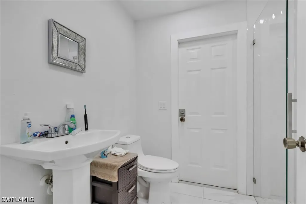 521 31st Street SW Naples FL 34117