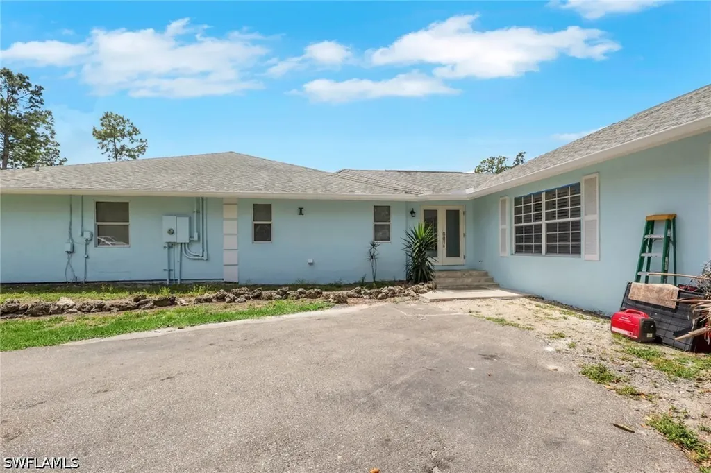 521 31st Street SW Naples FL 34117