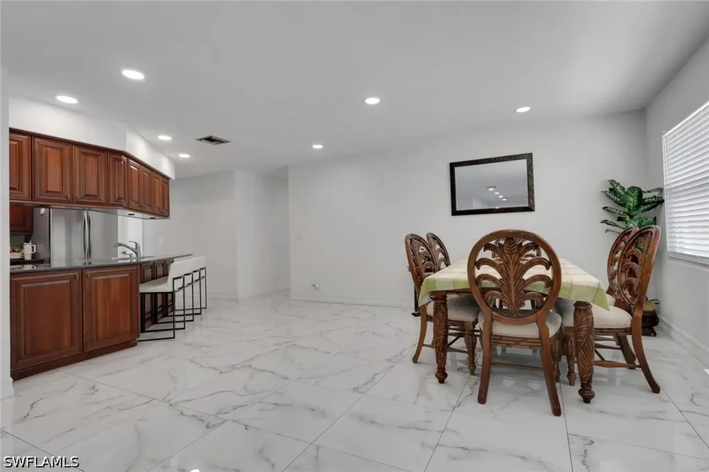 521 31st Street SW Naples FL 34117
