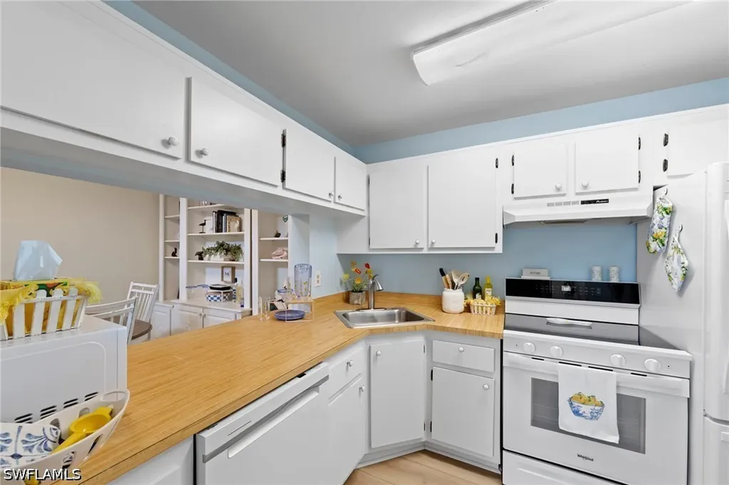9970 Sailview Court Fort Myers FL 33905