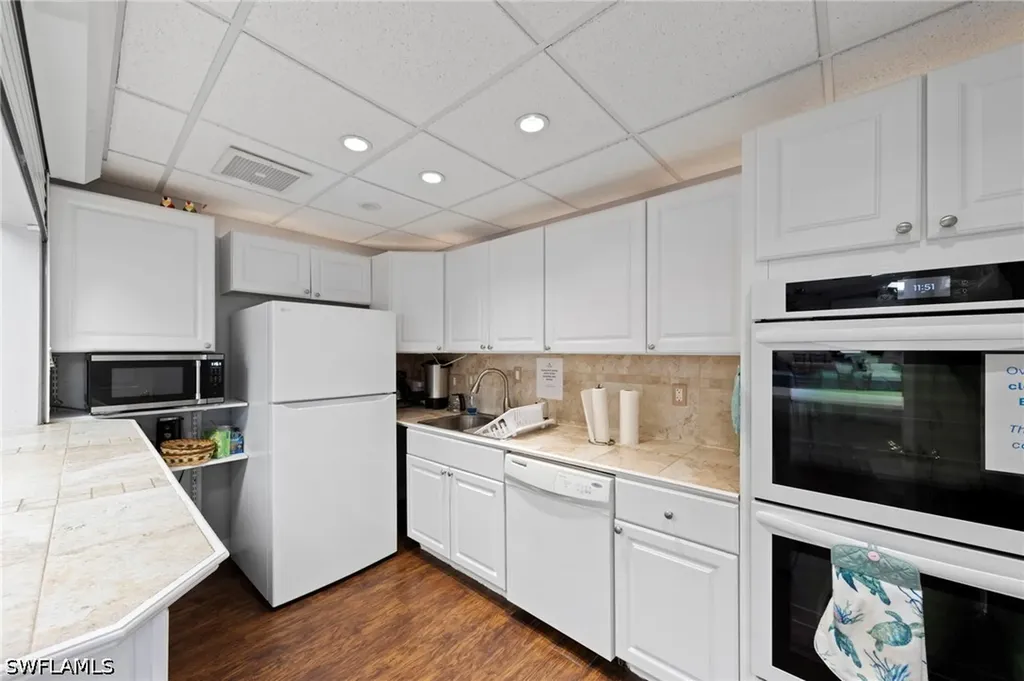 9970 Sailview Court Fort Myers FL 33905