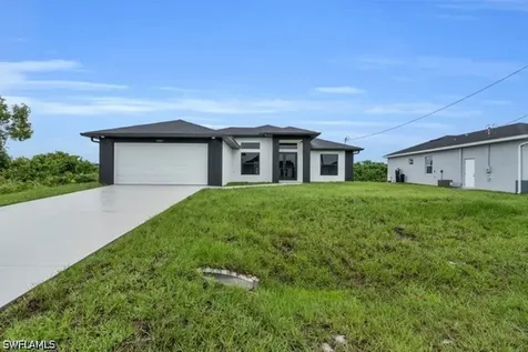 1507 Paula Avenue S Lehigh Acres FL 33976