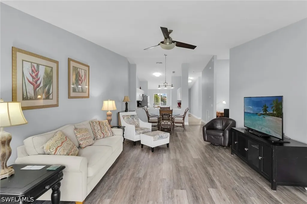 1100 Eastham Way Naples FL 34104