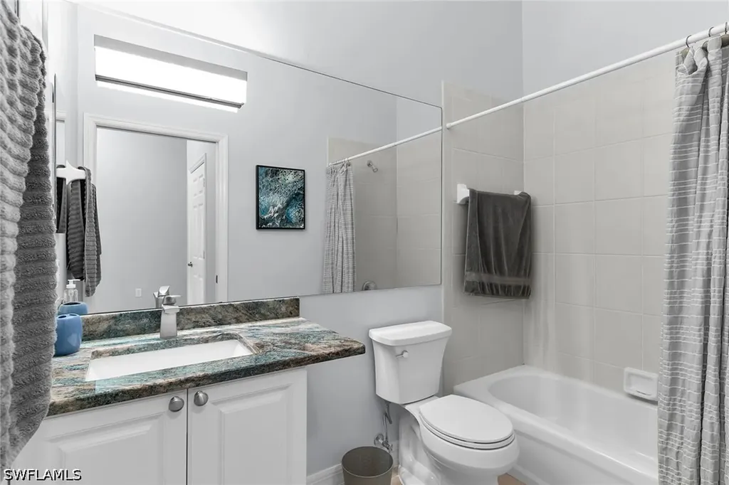 1100 Eastham Way Naples FL 34104