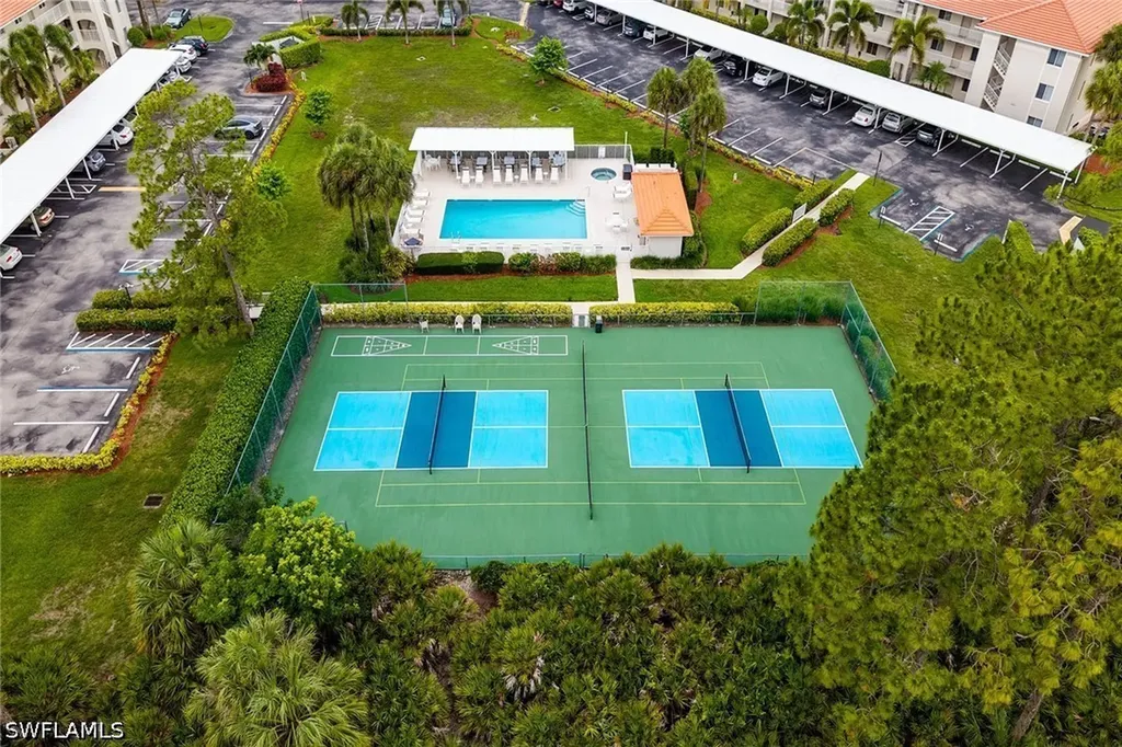 1100 Eastham Way Naples FL 34104