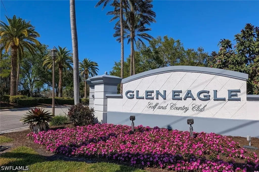 1100 Eastham Way Naples FL 34104