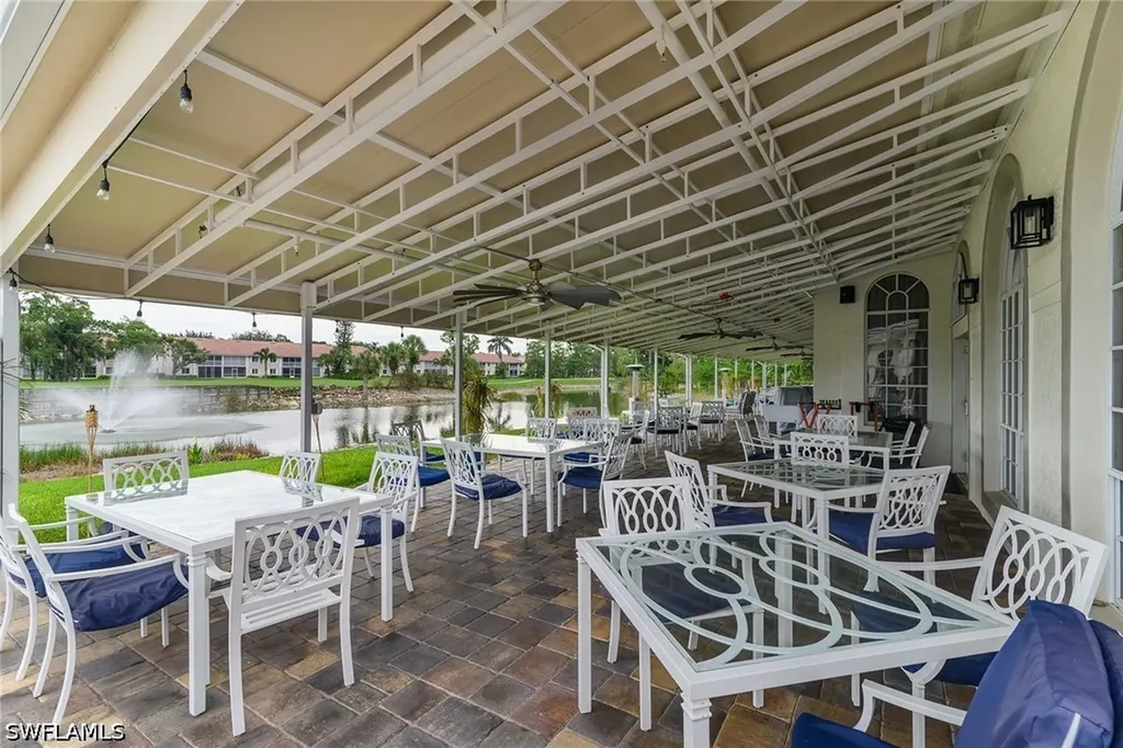 1100 Eastham Way Naples FL 34104