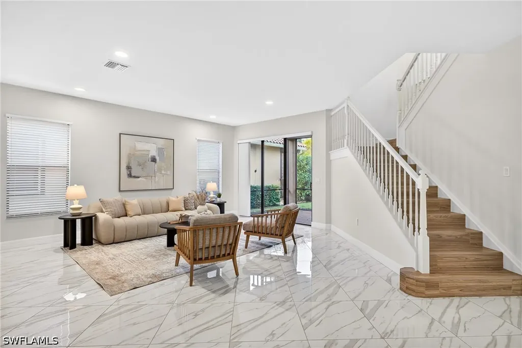 13852 Luna Drive Naples FL 34109