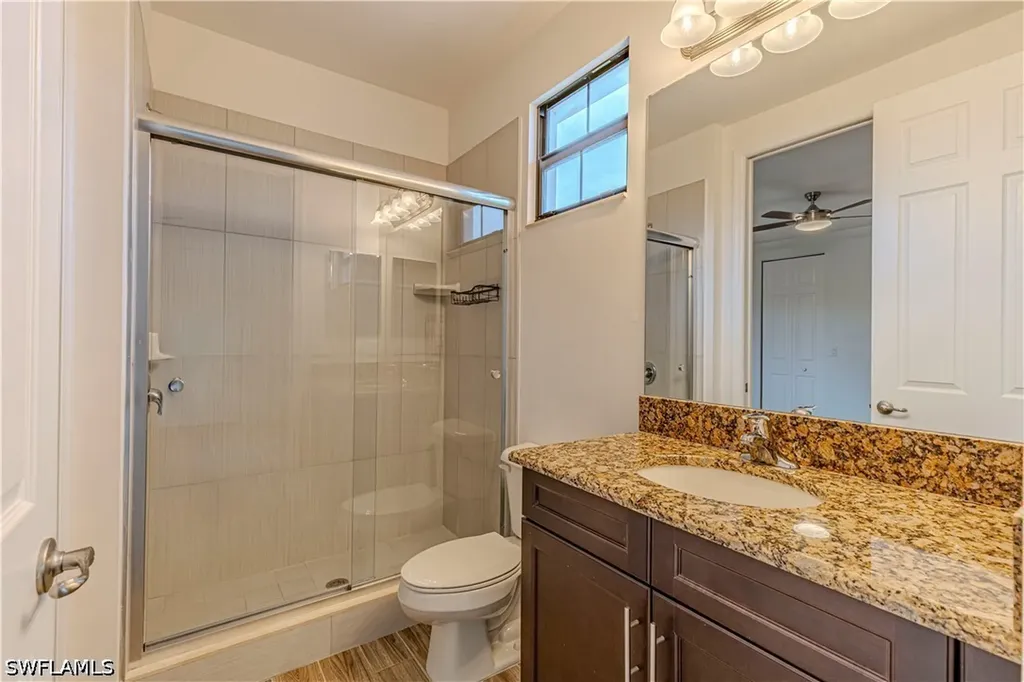 13852 Luna Drive Naples FL 34109