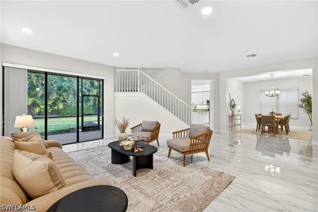 13852 Luna Drive Naples FL 34109