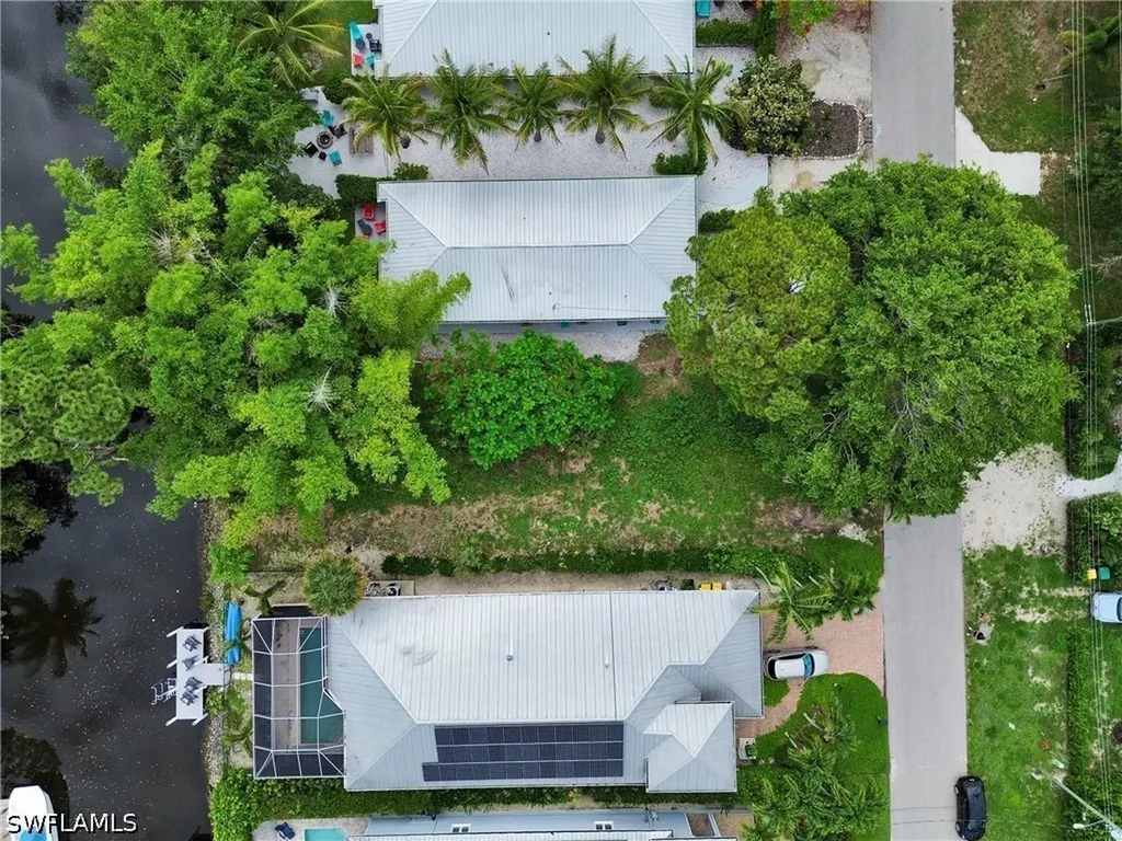 3037 Coco Avenue Naples FL 34112
