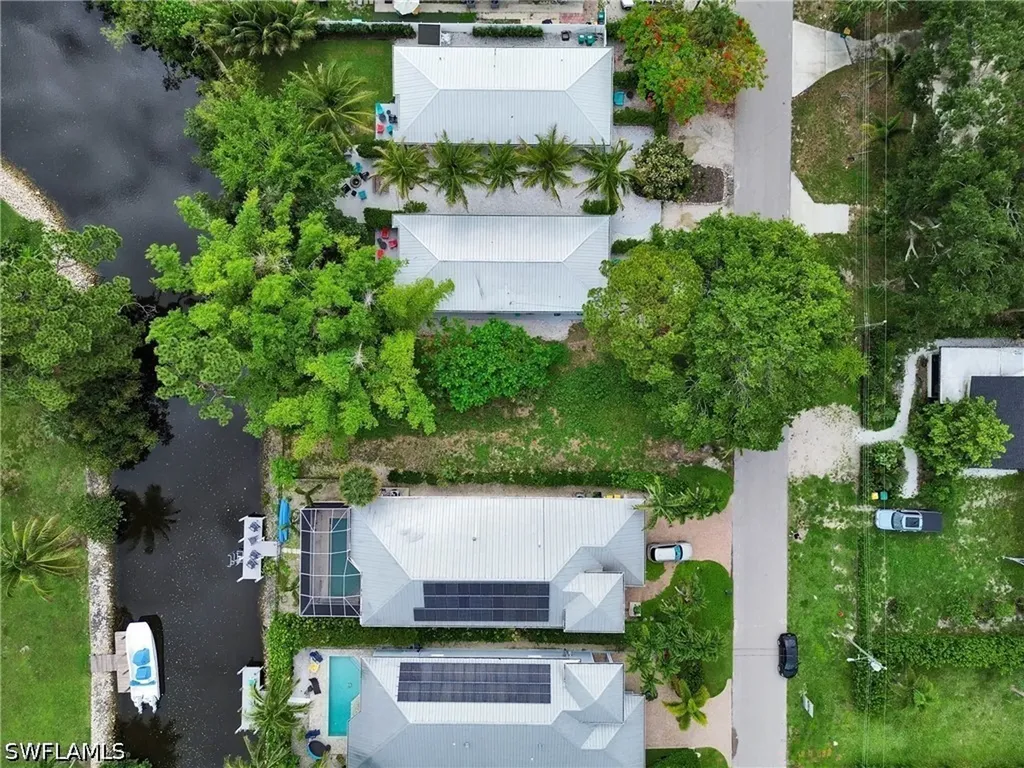 3037 Coco Avenue Naples FL 34112