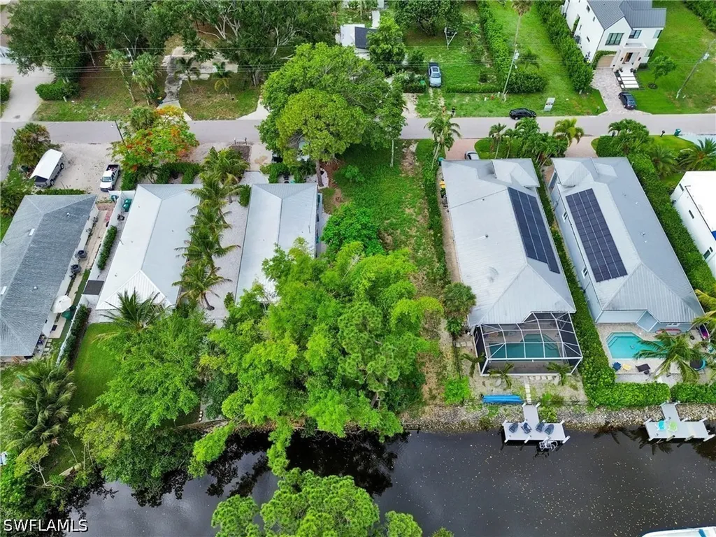 3037 Coco Avenue Naples FL 34112